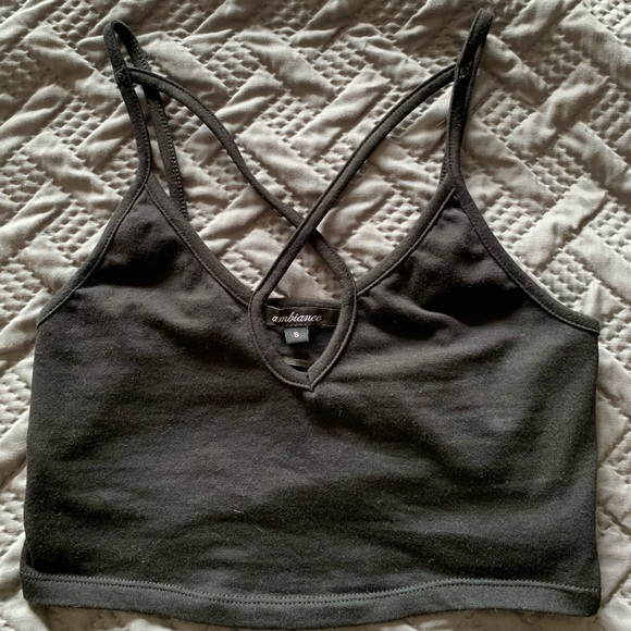 Cross Front Crop - Picture 3 of 3